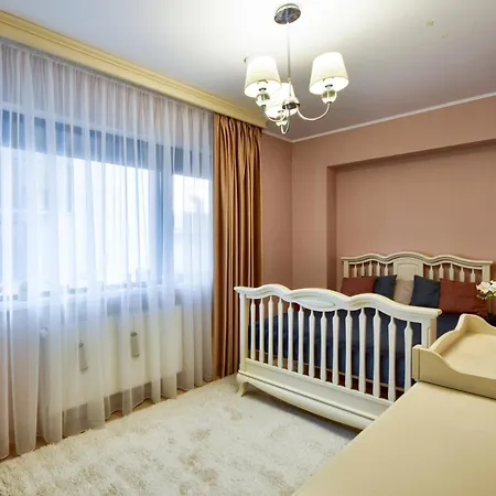 Urban Retreat Near Herastrau - Free Parking Apartment