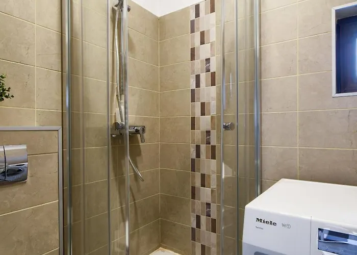 Urban Retreat By Herăstrău Park Apartament